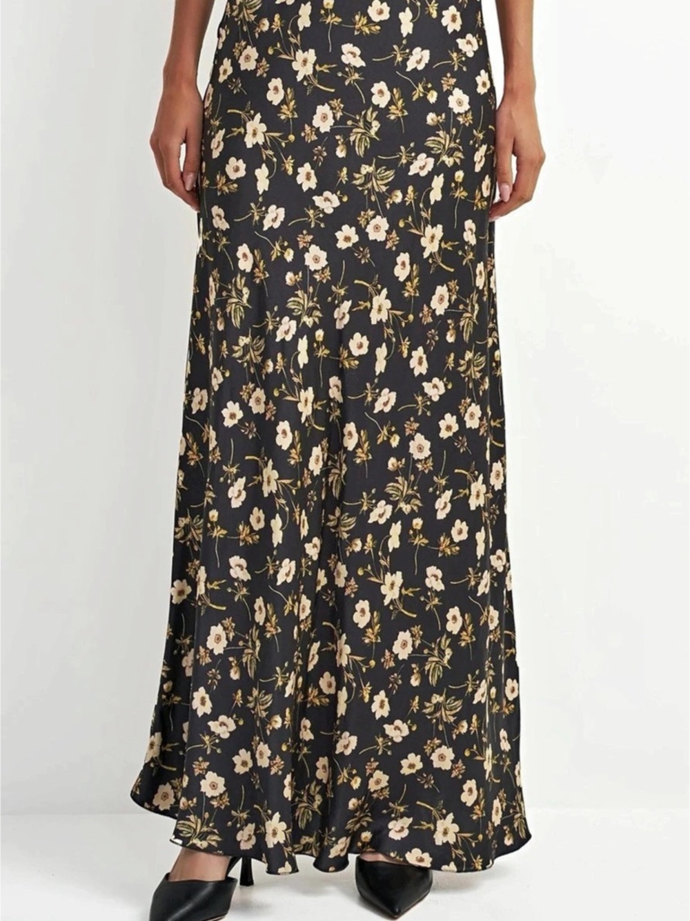 ASTRID Floral Maxi Skirt in Black & Cream Like Msrp $140